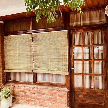 Hosteria Isabel Departamentos Y Habitaciones Con Bano Privado Las Grutas Exterior foto