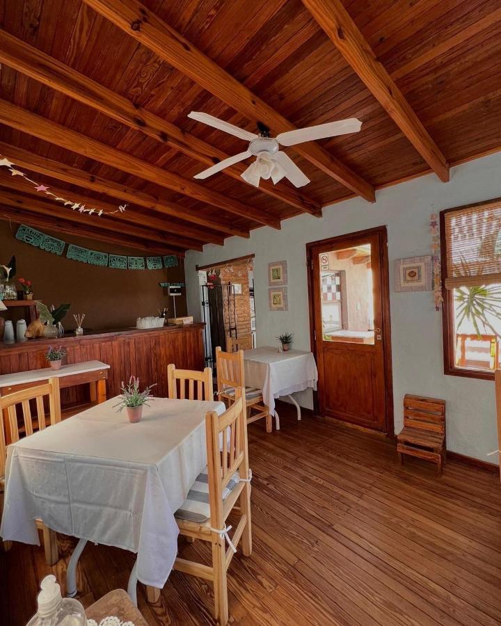 Hosteria Isabel Departamentos Y Habitaciones Con Bano Privado Las Grutas Exterior foto