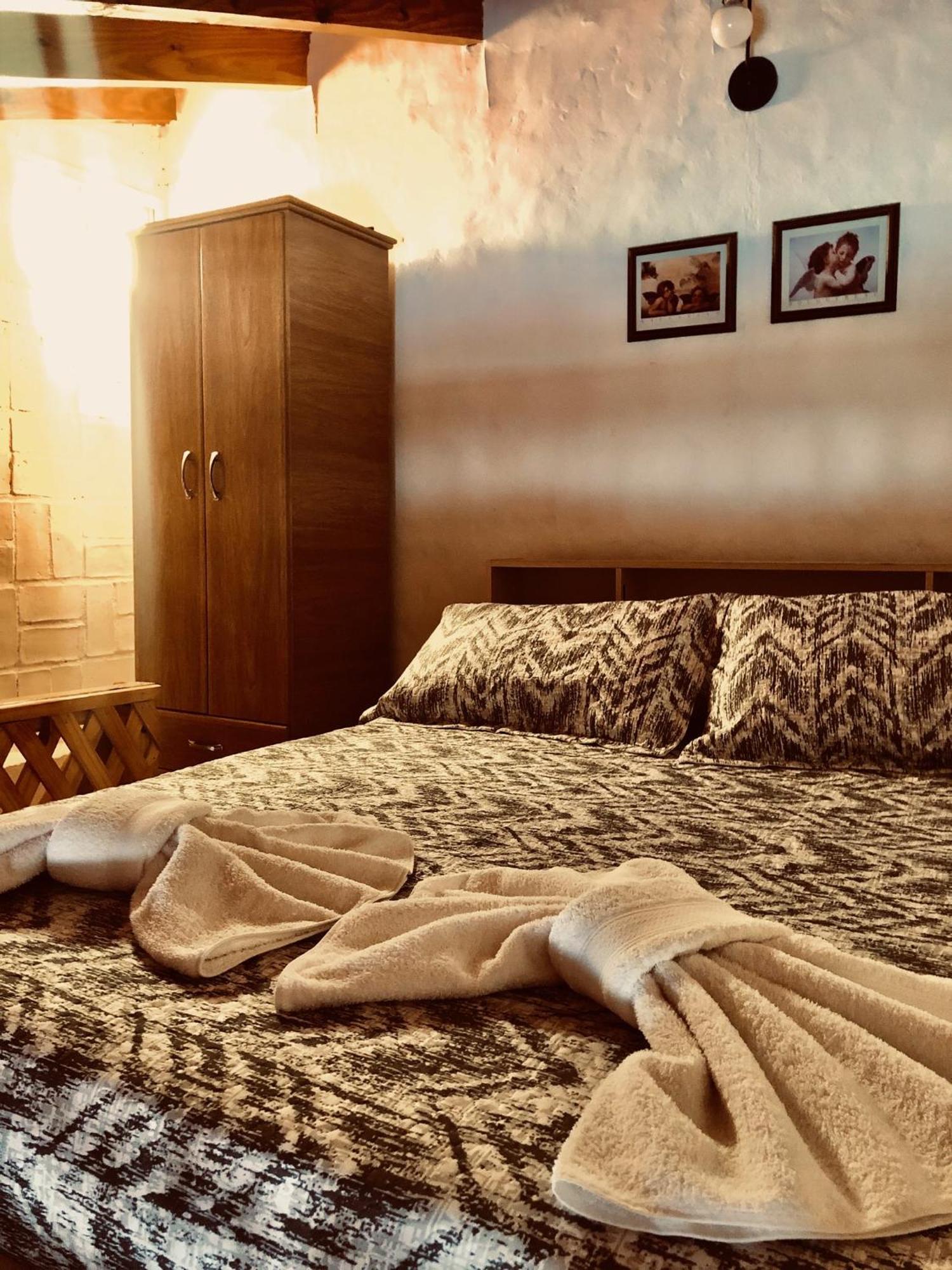 Hosteria Isabel Departamentos Y Habitaciones Con Bano Privado Las Grutas Zimmer foto