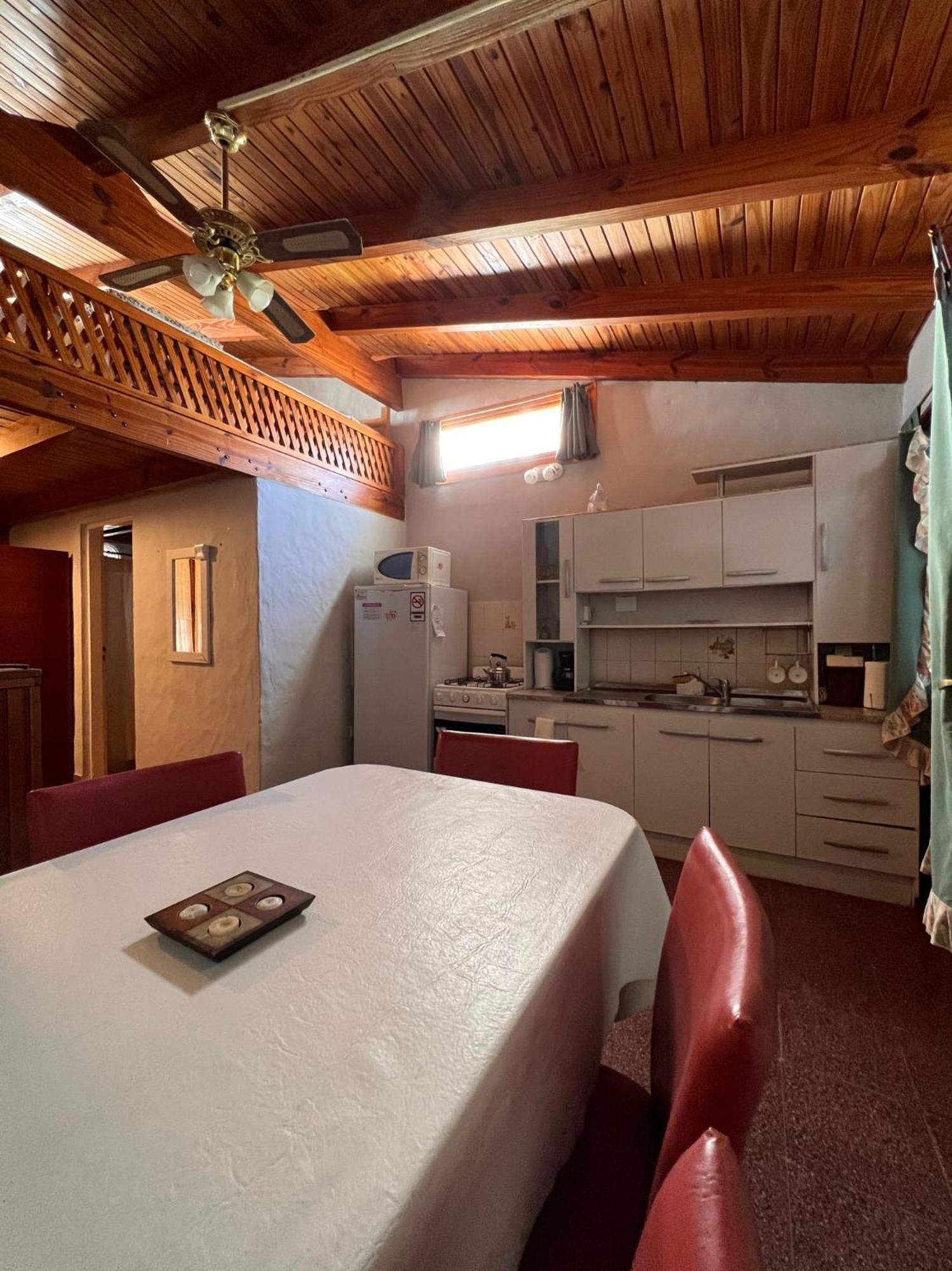 Hosteria Isabel Departamentos Y Habitaciones Con Bano Privado Las Grutas Zimmer foto